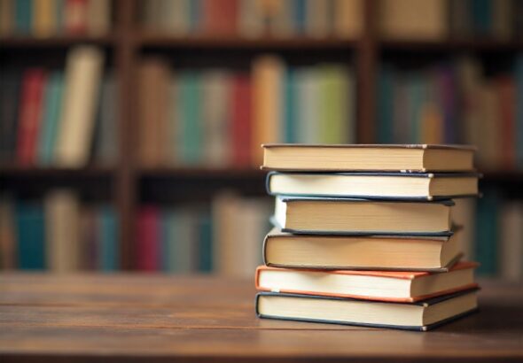 nowe-ksi----kowe-skarby-w-bibliotece-publicznej-w--auto-6233