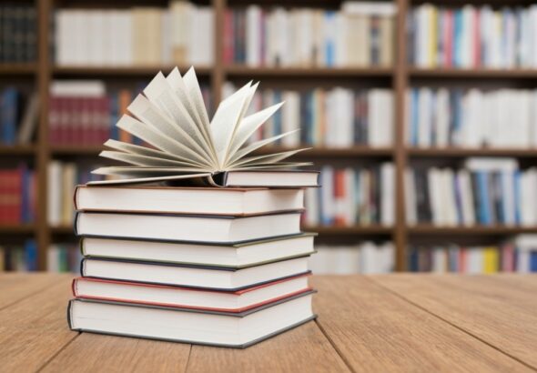 odkryj-skarb-w-bibliotece--przygoda-dla-m--odych-o-auto-6349