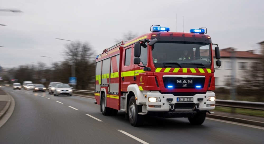 po--ar-na-ulicy-krasnobrodzkiej--policja-zabezpiec-auto-1150