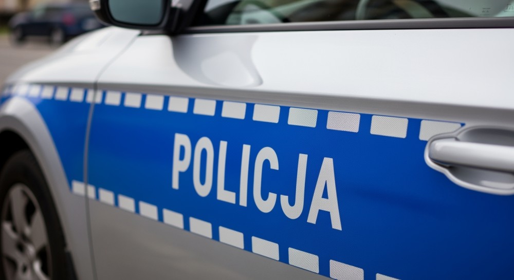 policja-z-pragi-p----noc-poszukuje-w--a--ciciela-z-auto-6104