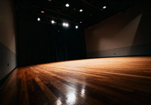 teatr-na-stra--y-z-wo--p-auto-6579