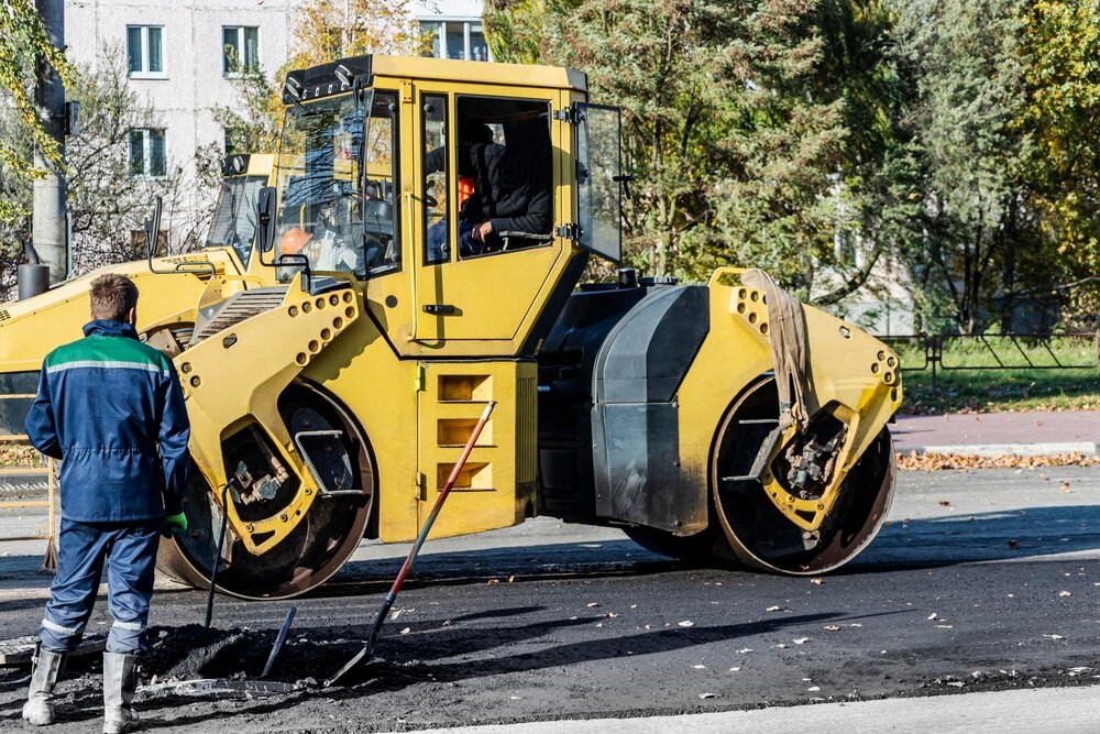 prace-na-skrzy--owaniach-z-krasi--skiego-auto-3095