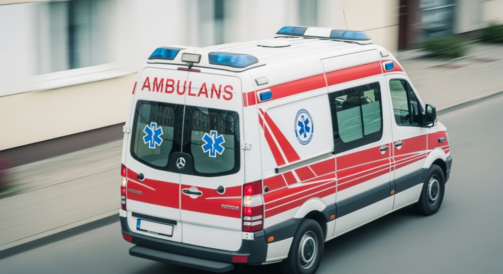 wypadek-na-parkingu--stra--acy-ratuj---kierowc---p-auto-872