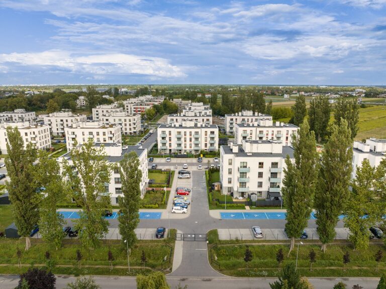 Zielone Zamienie rośnie pod Warszawą. White Stone Development rusza z kolejnym etapem dużego osiedla