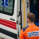 o-bezpiecznym-podr----owaniu--nie-tylko-poci--giem-auto-847