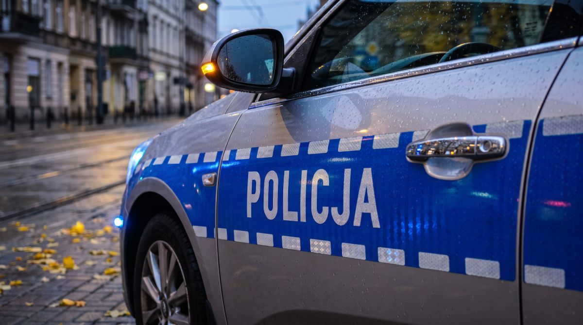 przela--e---pieni--dze-oszustowi--liczy-si---ka--d-auto-12041